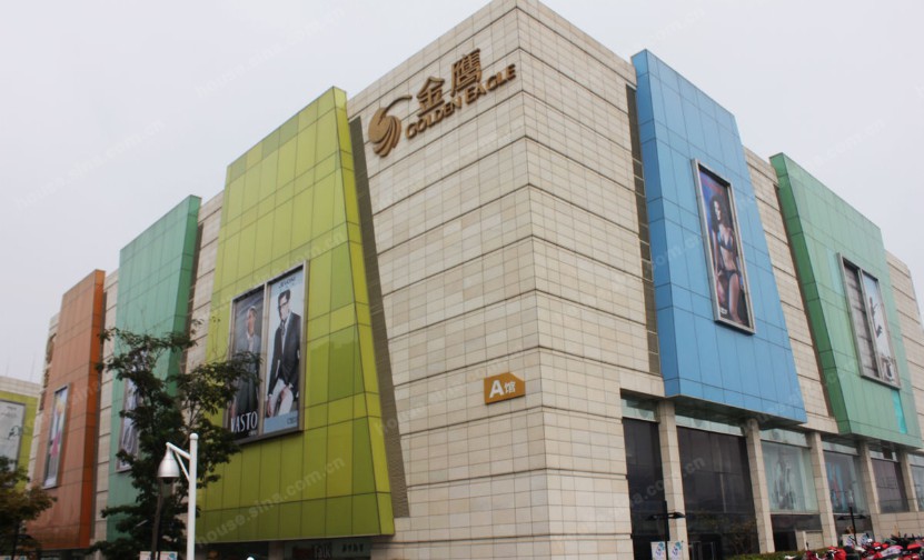 白水金鹰奥莱城